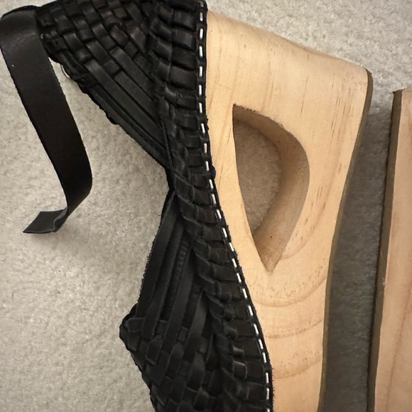 Free People clogs size 8 - Picture 8 of 9